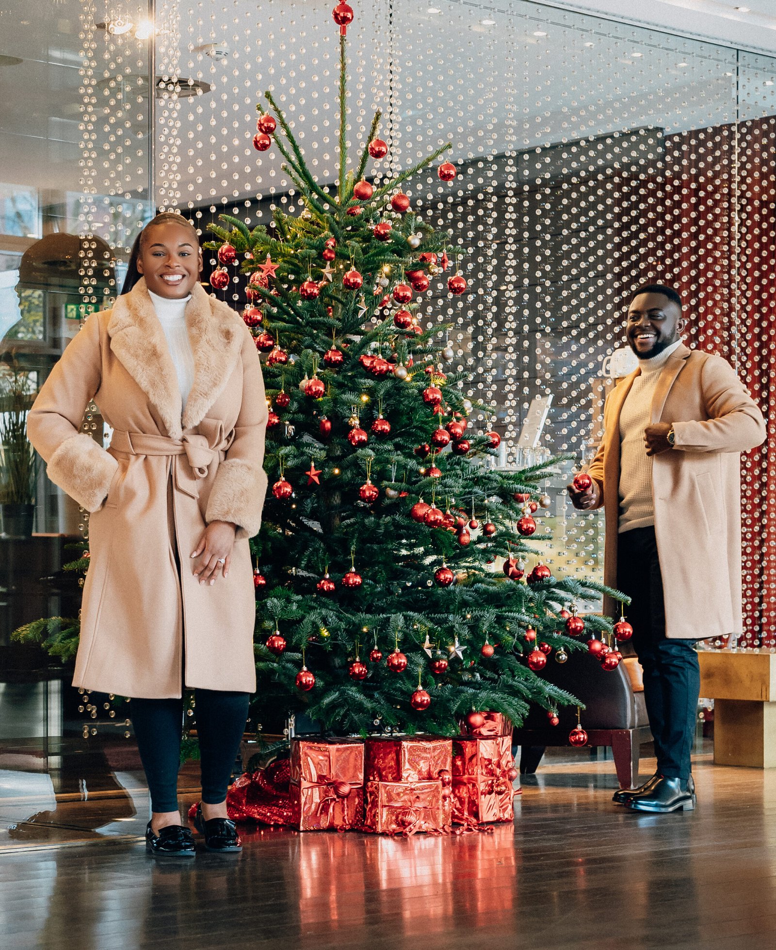 Couple Christmas Photoshoot